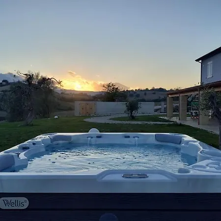 Lägenhet Casal Del Sole - Il Girasole Montefelcino